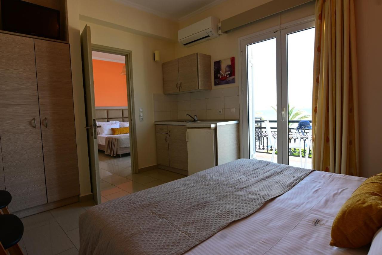 Nadia'S Studios & Apartments In Argasi, Sea-View Eksteriør billede